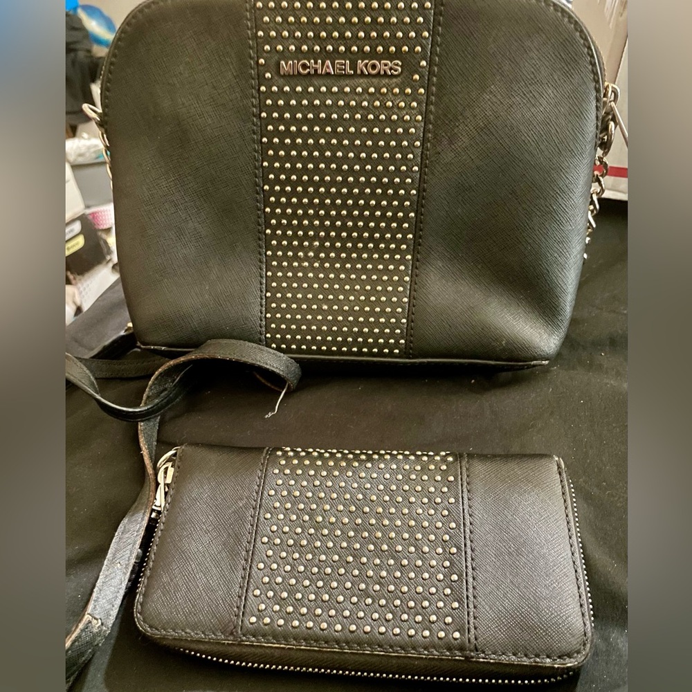 MK CROSSBODY Purse and Wallet